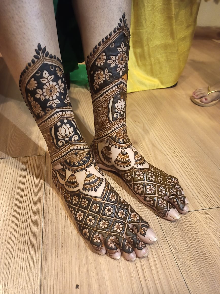Best Mehndi Artist in Chapra